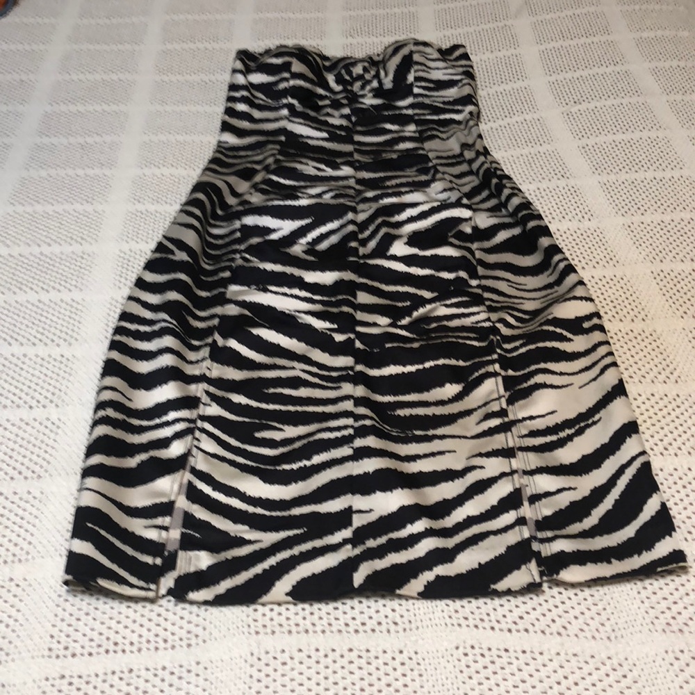 DRESS Caché 4 zebra stretch strapless
